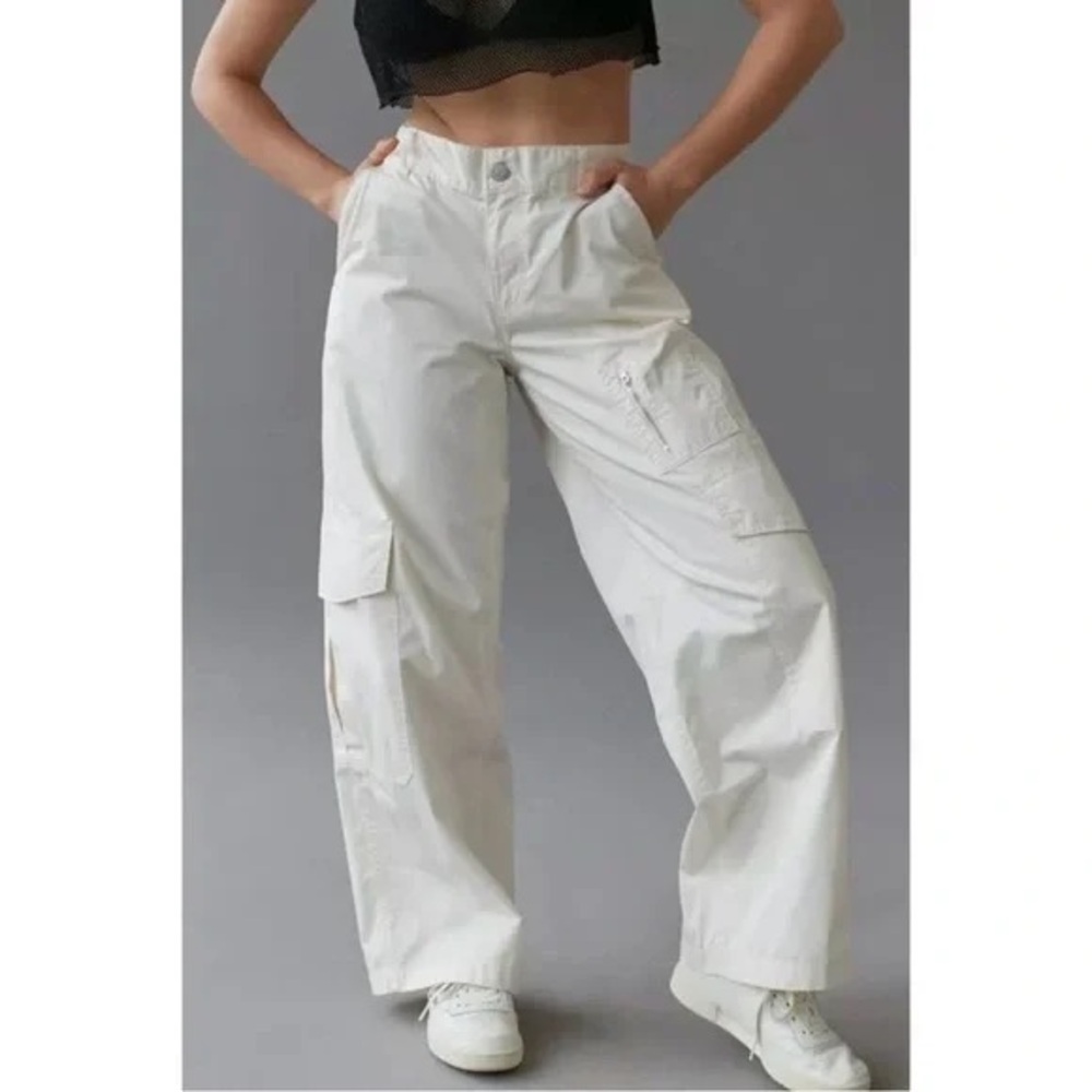Urban Outfitters‎ BDG Off White Wide Leg Cargo Y2K Pants Utility Size 2